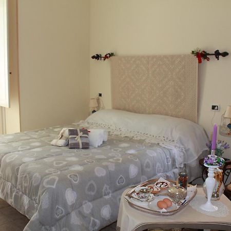 Da Agnese Locazioni Brevi Hotel Cagliari Szoba fotó