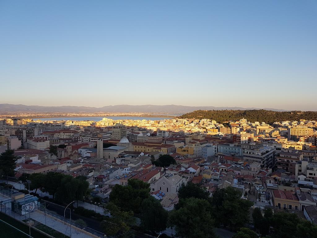 Da Agnese Locazioni Brevi Hotel Cagliari Kültér fotó